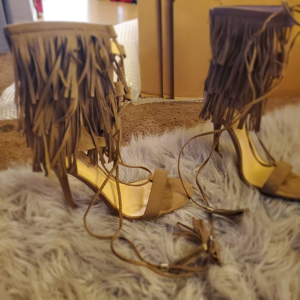 Fringe heels
